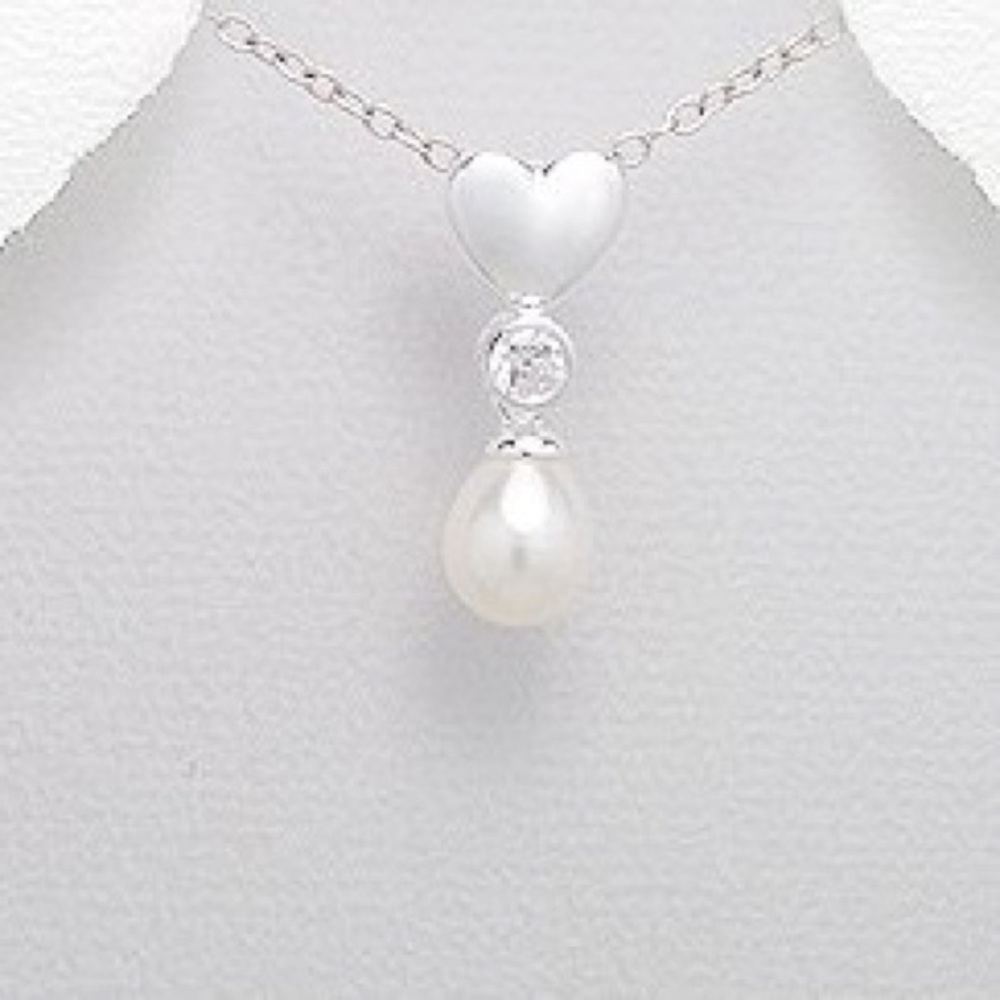 005B 🆕 925 Silver Pearl Necklace with White CZ
